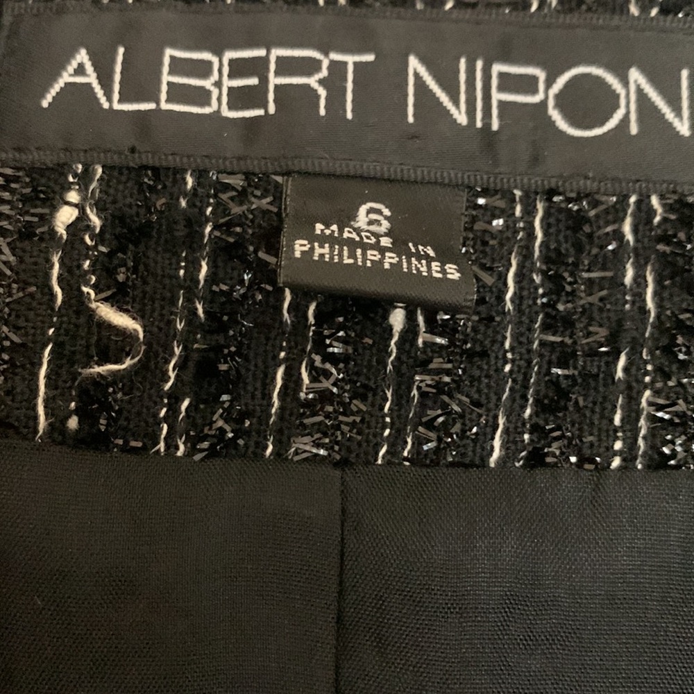 Albert Nipon Jacket, VTG, black with white and sliver “highlights” - Picture 4 of 6